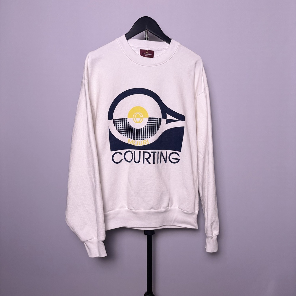 Courting Tennis Graphic Crewneck Sweatshirt Unisex White Size Medium 90s Vintage